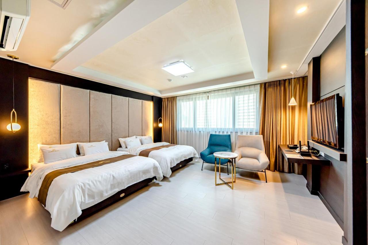 Hs Tourist Hotel Joszu Kültér fotó