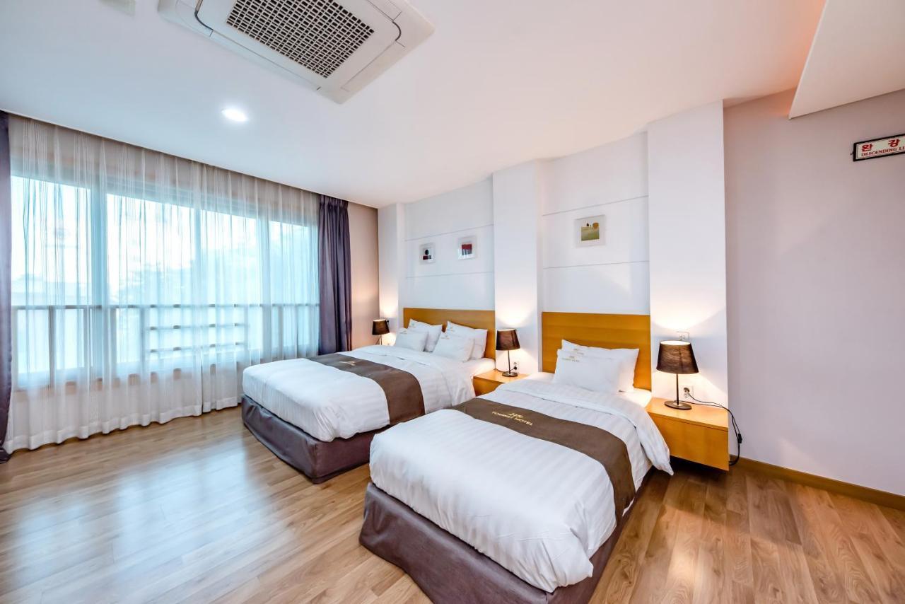 Hs Tourist Hotel Joszu Kültér fotó