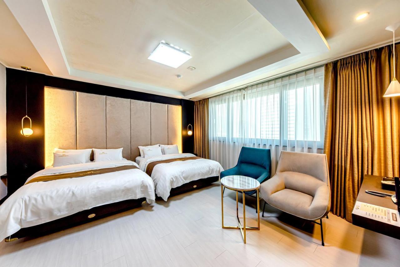 Hs Tourist Hotel Joszu Kültér fotó