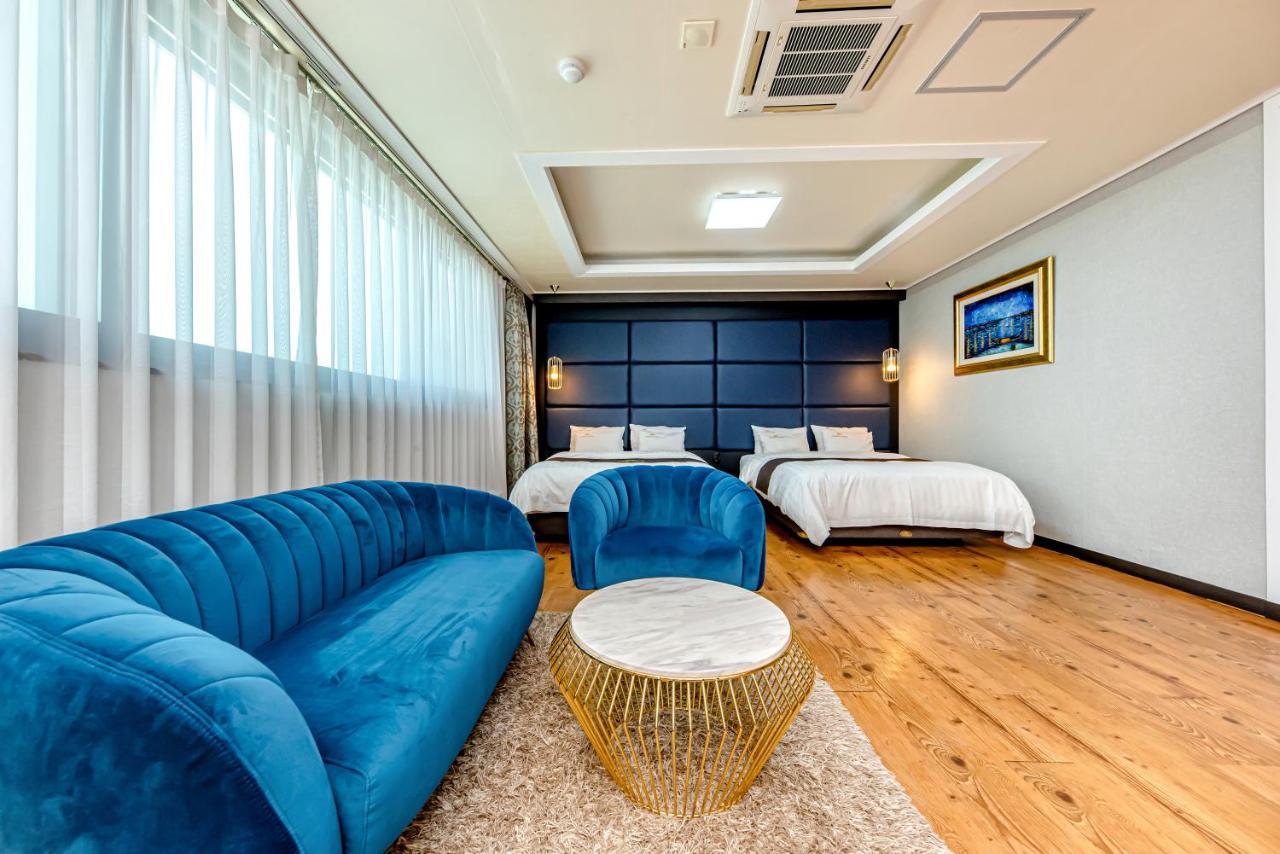 Hs Tourist Hotel Joszu Kültér fotó