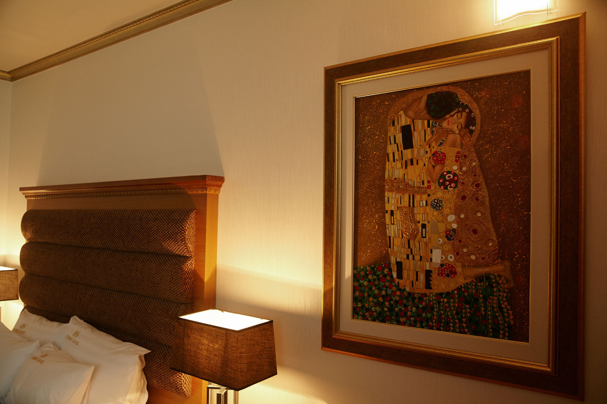 Hs Tourist Hotel Joszu Kültér fotó